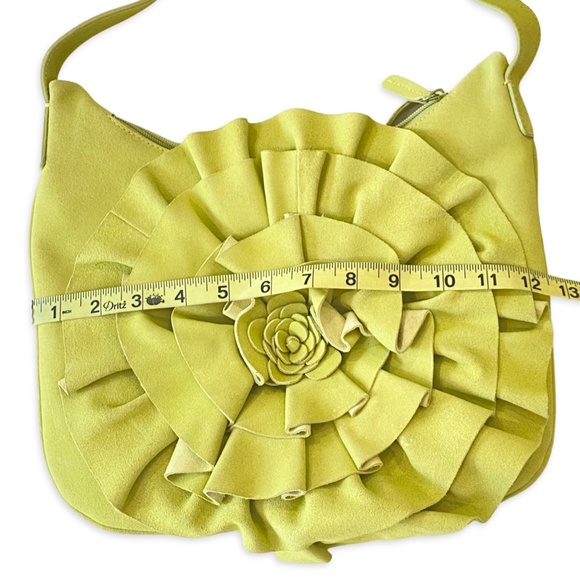 Suede Flower Hobo Bag Rosette Camelia Bag - Picture 4 of 9